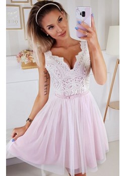 Rozkloszowana sukienka z koronką róż-ecru Bicotone 2206-22 ze sklepu intimiti.pl w kategorii Sukienki - zdjęcie 187904469