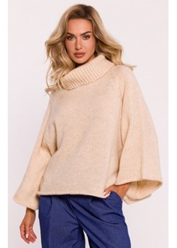 Moe sweter z golfem i szerokimi rękawami beżowy M822 ze sklepu intimiti.pl w kategorii Swetry damskie - zdjęcie 187904788