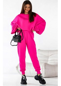 Dres Heart – oversizowa bluza i spodnie z szeroką gumą w pasie fuksja ze sklepu intimiti.pl w kategorii Dresy damskie - zdjęcie 187905508