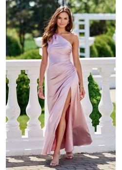 Asymetryczna satynowa sukienka maxi różowa jasna 0461 ze sklepu intimiti.pl w kategorii Sukienki - zdjęcie 187907136