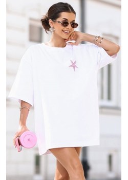 Oversize’owa biała koszulka gwiazda ze sklepu intimiti.pl w kategorii Bluzki damskie - zdjęcie 187908206