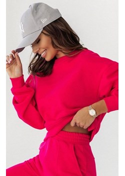 Ivon Lamia krótka oversizowa bluza damska różowa ze sklepu intimiti.pl w kategorii Bluzy damskie - zdjęcie 187908749