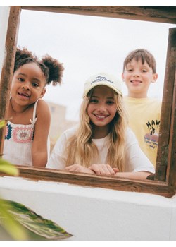 Reserved - Bawełniana czapka z daszkiem - jasnożółty ze sklepu Reserved w kategorii Czapki dziecięce - zdjęcie 187909747