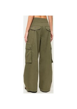 Weekend MaxMara Spodnie cargo WKDAQUILA | Loose fit ze sklepu Gomez Fashion Store w kategorii Spodnie damskie - zdjęcie 187912328