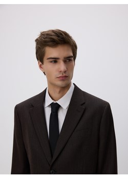 Reserved - Marynarka slim fit z wełną - brązowy ze sklepu Reserved w kategorii Marynarki męskie - zdjęcie 187912576