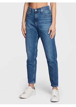 Calvin Klein Jeans Jeansy J20J220194 Niebieski Mom Fit ze sklepu MODIVO w kategorii Jeansy damskie - zdjęcie 187913006