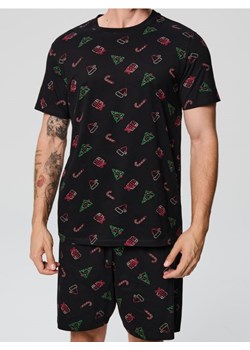 Sinsay - Świąteczna piżama dwuczęściowa z nadrukiem choinek i prezentów - czarny ze sklepu Sinsay w kategorii Piżamy męskie - zdjęcie 187915738