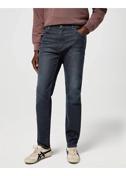 Męskie Spodnie Jeansowe Wrangler River Shadow Dive 112373026 ze sklepu YouNeedit.pl w kategorii Jeansy męskie - zdjęcie 187917049