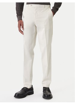 BOSS Spodnie materiałowe C-Perin 50555842 Biały Regular Fit ze sklepu MODIVO w kategorii Spodnie męskie - zdjęcie 187919896