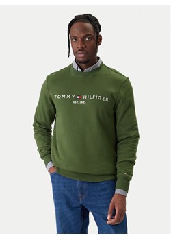 Tommy Hilfiger Bluza Logo MW0MW11596 Zielony Regular Fit ze sklepu MODIVO w kategorii Bluzy męskie - zdjęcie 187919899