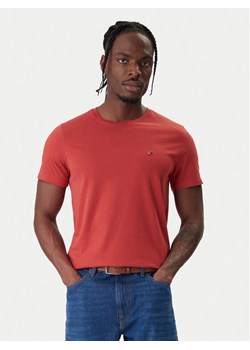 Tommy Jeans T-Shirt DM0DM04411 Czerwony Slim Fit ze sklepu MODIVO w kategorii T-shirty męskie - zdjęcie 187922948