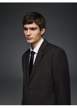 Reserved - Marynarka slim fit z wełną - brązowy ze sklepu Reserved w kategorii Marynarki męskie - zdjęcie 187923307