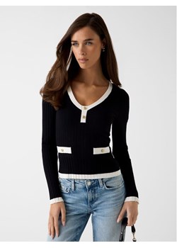 Guess Sweter 180588 Czarny Classic Fit ze sklepu MODIVO w kategorii Swetry damskie - zdjęcie 187924669