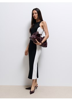 Mohito - Dzianinowa sukienka midi - czarny ze sklepu Mohito w kategorii Sukienki - zdjęcie 187927737