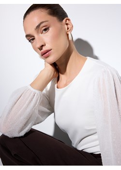 Mohito - Bluzka z ozdobnymi rękawami - kremowy ze sklepu Mohito w kategorii Bluzki damskie - zdjęcie 187932539