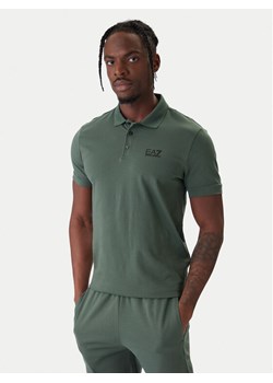 EA7 Emporio Armani Polo 8NPF14 PJVQZ U7260 Zielony Regular Fit ze sklepu MODIVO w kategorii T-shirty męskie - zdjęcie 187934136