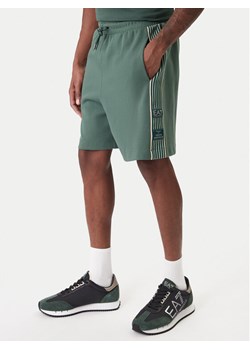 EA7 Emporio Armani Szorty sportowe 7M001501 AF12660 U7260 Zielony Regular Fit ze sklepu MODIVO w kategorii Spodenki męskie - zdjęcie 187934217