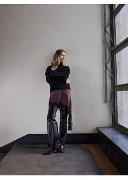 Reserved - Spodnie z imitacji skóry - czarny ze sklepu Reserved w kategorii Spodnie damskie - zdjęcie 187935507