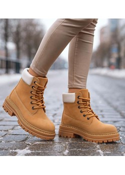 Karmelowe botki trapery /A1-1 18554 W2/ ze sklepu Pantofelek24.pl w kategorii Workery damskie - zdjęcie 187936207