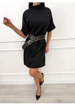 Czarna Prosta Sukienka ze Stójką ze sklepu ModnaKiecka.pl w kategorii Sukienki - zdjęcie 187943718