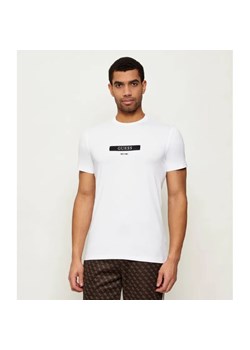 GUESS T-shirt | Slim Fit ze sklepu Gomez Fashion Store w kategorii T-shirty męskie - zdjęcie 187944357
