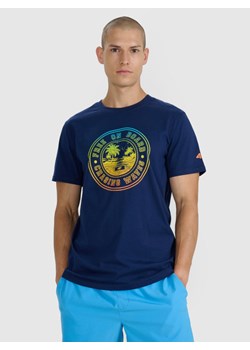 Męski t-shirt z nadrukiem 4F 4FRSS25TTSHM3156 - granatowy ze sklepu Sportstylestory.com w kategorii T-shirty męskie - zdjęcie 187948138
