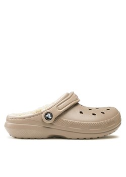 Crocs Klapki Crocs Classic Lined Clog 203591 Beżowy ze sklepu MODIVO w kategorii Klapki męskie - zdjęcie 187949697