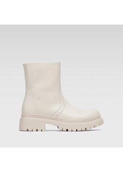 Botki Jenny Fairy WS5680-15 ze sklepu ccc.eu w kategorii Workery damskie - zdjęcie 187952106