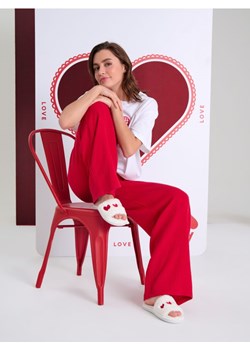 Sinsay - Kapcie z futerkiem - kremowy ze sklepu Sinsay w kategorii Kapcie damskie - zdjęcie 187952155