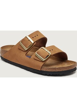 Birkenstock Klapki Arizona | narrow fit | zamsz ze sklepu Gomez Fashion Store w kategorii Klapki damskie - zdjęcie 187955238
