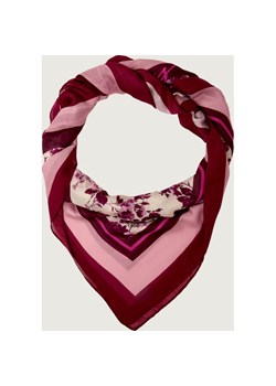 GUESS Chusta LEA | z dodatkiem wełny ze sklepu Gomez Fashion Store w kategorii Szaliki i chusty damskie - zdjęcie 187960077