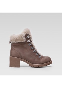 Trzewiki DeeZee WS2100-03 ze sklepu ccc.eu w kategorii Workery damskie - zdjęcie 187965226