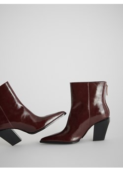 Reserved - Skórzane botki na obcasie - bordowy ze sklepu Reserved w kategorii Botki - zdjęcie 187965399
