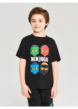 Sinsay - Koszulka Ninjago - czarny ze sklepu Sinsay w kategorii T-shirty chłopięce - zdjęcie 187966026