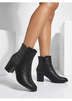 Royalfashion Damskie botki na słupku Abinom ze sklepu royalfashion.pl w kategorii Botki - zdjęcie 187967498