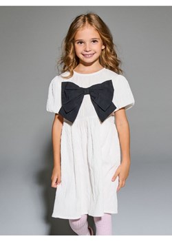 Sinsay - Sukienka babydoll z ozdobną kokardą - biały ze sklepu Sinsay w kategorii Sukienki dziewczęce - zdjęcie 187970045