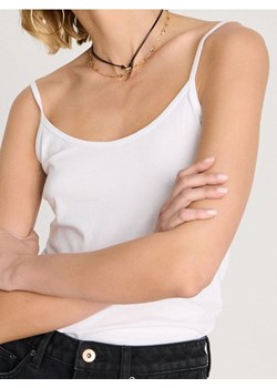 Sinsay - Top na cienkich ramiączkach - biały ze sklepu Sinsay w kategorii Bluzki damskie - zdjęcie 187970059
