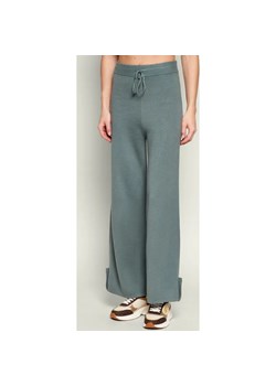 Liu Jo Sport Spodnie dresowe | Relaxed fit | z dodatkiem jedwabiu ze sklepu Gomez Fashion Store w kategorii Spodnie damskie - zdjęcie 187970666