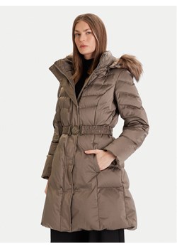 Guess Kurtka puchowa W5BL30 W2802 Khaki Regular Fit ze sklepu MODIVO w kategorii Kurtki damskie - zdjęcie 187971209