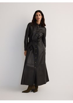 Reserved - Skórzana szmizjerka z wiązaniem - ciemnobrązowy ze sklepu Reserved w kategorii Sukienki - zdjęcie 187972396