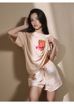 Sinsay - Dwuczęściowa piżama z pieskiem w zimowym szaliku - kremowy ze sklepu Sinsay w kategorii Piżamy damskie - zdjęcie 187972678