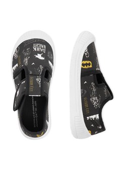 Kapcie Batman CEO-CM-AW25-117WBBAT Czarny ze sklepu eobuwie.pl w kategorii Kapcie dziecięce - zdjęcie 187972937