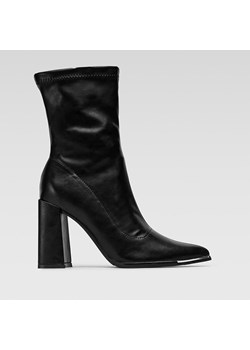 Botki DeeZee TS5078-06 ze sklepu ccc.eu w kategorii Botki - zdjęcie 187973218