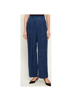 Patrizia Pepe Spodnie | flare fit ze sklepu Gomez Fashion Store w kategorii Spodnie damskie - zdjęcie 187975256