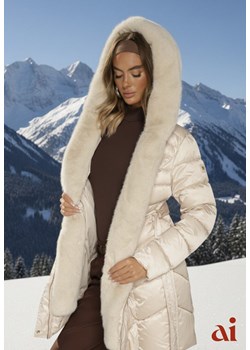 Beżowa Kurtka z Pikowanym Przeszyciami Wiązanym Paskiem i Kapturem z Futrem Fenida ze sklepu renee.pl w kategorii Kurtki damskie - zdjęcie 187978228