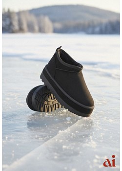 Czarne Krótkie Śniegowce Vices z Ozdobną Lamówką Olfedi ze sklepu renee.pl w kategorii Śniegowce damskie - zdjęcie 187978268