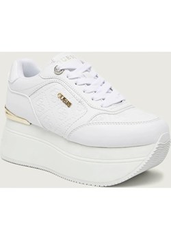 Guess Sneakersy CAMRIO10 ze sklepu Gomez Fashion Store w kategorii Buty sportowe damskie - zdjęcie 187981625