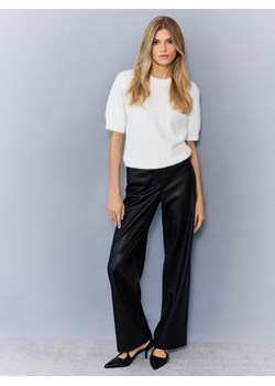 Mohito - Sweter z krótkim rękawem - biały ze sklepu Mohito w kategorii Swetry damskie - zdjęcie 187982829