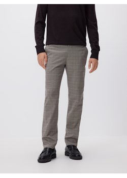 Reserved - Spodnie chino slim fit - beżowy ze sklepu Reserved w kategorii Spodnie męskie - zdjęcie 187983226