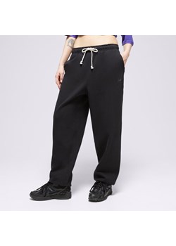 new balance spodnie athletics french terry jogger wp41513bk ze sklepu 50style.pl w kategorii Spodnie damskie - zdjęcie 187984085